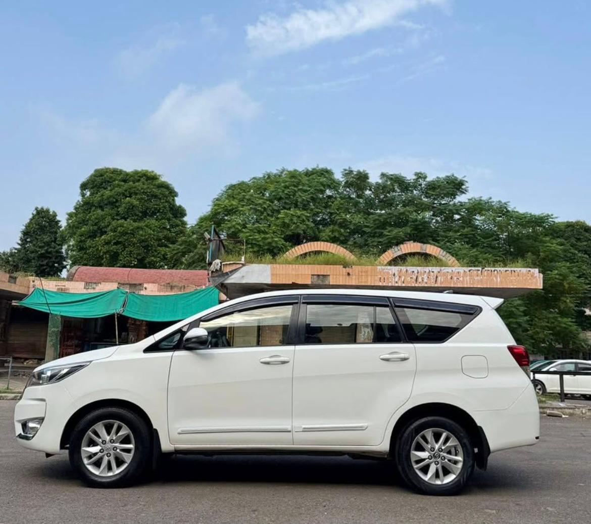 SUV (Ertiga / XL6)